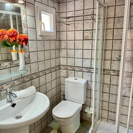 Apartbeach Casa Boris Junto A Playa * Cambrils